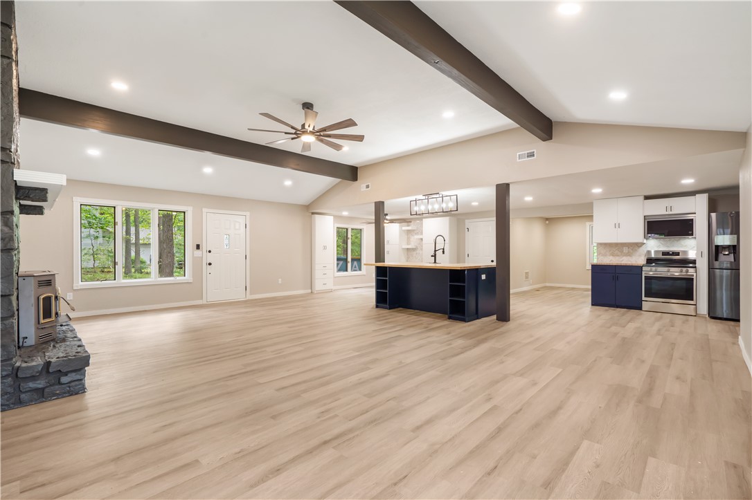 Radnor Sub Bvv - Residential Lease