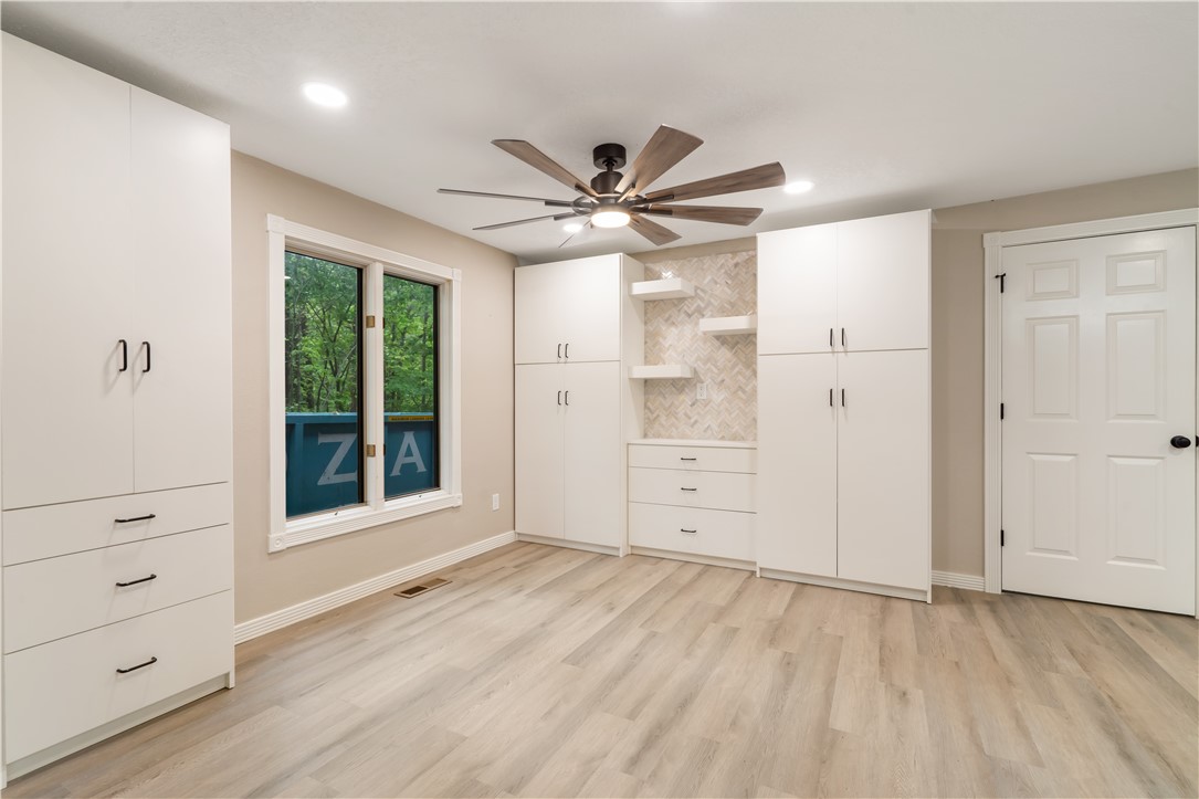 Radnor Sub Bvv - Residential Lease