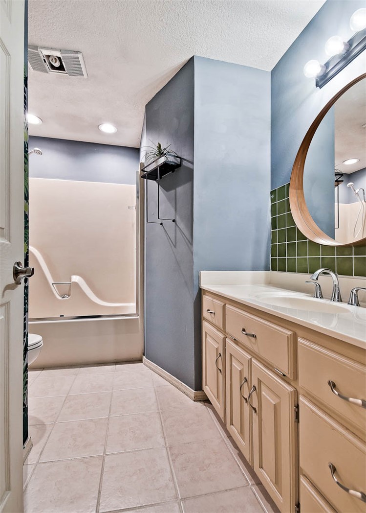 Quail Run Ii Ph I Bentonville - Residential
