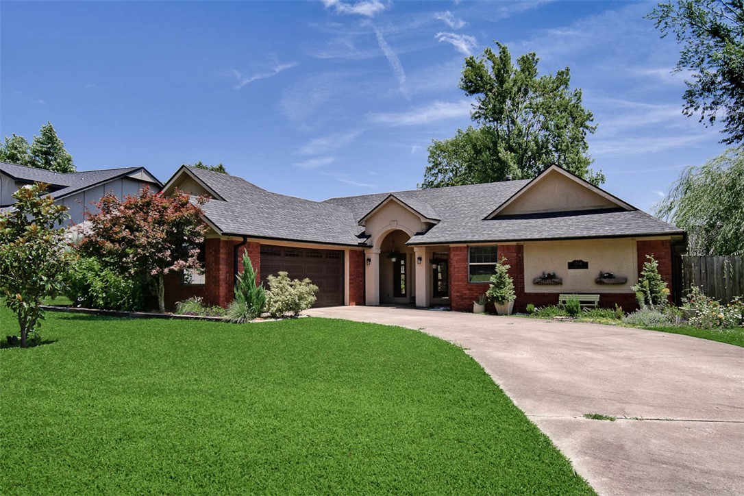 Terrific opportunity in Bentonville! This home has four bedrooms, a nice yard, ample living space. Primary bedroom is large and roomy enough for King-sized bed. All bedrooms have walk-in closets. Home has bamboo wood floors. Situated close to everything that Bentonville has to offer, including Downtown Bentonville, trails, shopping, museums, and parks. Fenced yard with outbuilding ideal for a man/she-cave. Lots of landscaping and native plants in the yards, both front and back. Great location, better price.