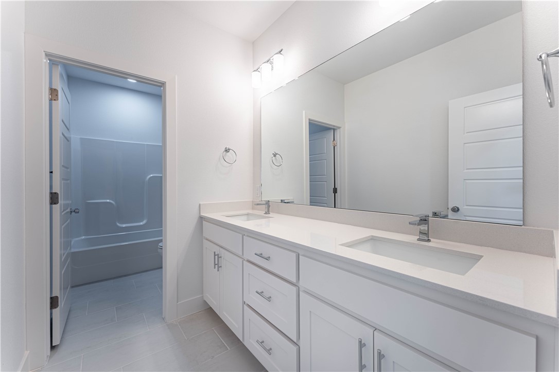 Aurora - Residential Lease