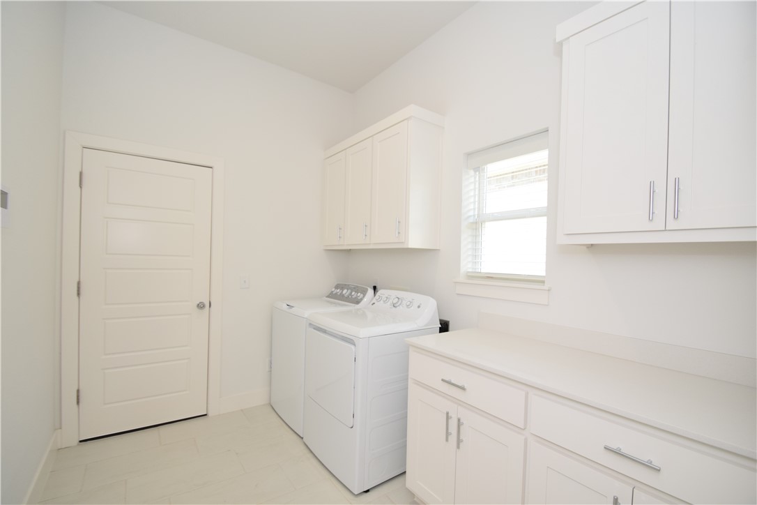 Aurora - Residential Lease