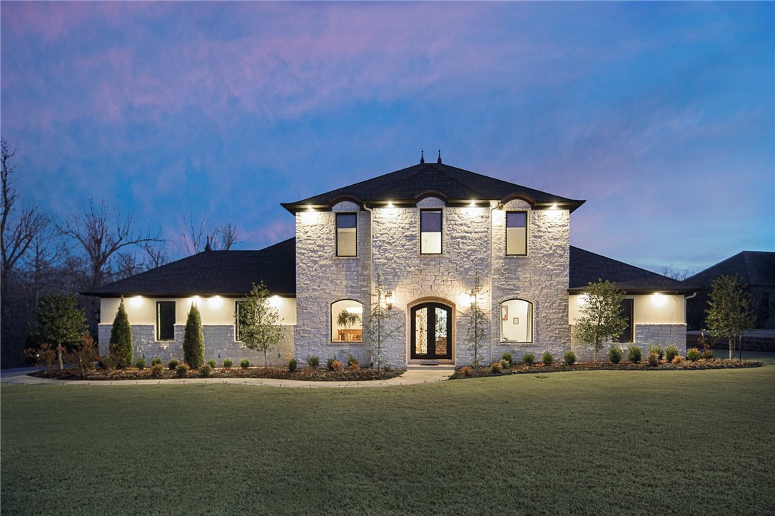 SHOWSTOPPER located in the esteemed master planned community surrounding The Blessings Golf Course, a gated community in North Fayetteville. Thoughtfully designed and carefully maintained, with a spacious open concept perfect for entertaining. Chef's kitchen features 3 ovens, dual fuel range, 2 
garbage disposals, ice maker, wine frig, walk-in pantry, 6 cm ogee granite counters and generous sized island. The living room opens into the "gathering" room which features multiple TV's, eating area and 
kitchenette. Main level royale suite has high ceilings, hardwood floors, luxury bath and "king-size" closet. Upstairs features 3 ensuite guest bedrooms and bonus/media room. Every comfort and luxury has been accounted for! You are truly home at The Blessings.