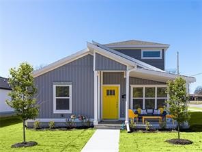 Fun for the entire family in this delightful 4 Bed 3 Full Bath, Homes By Roth home. Facing Gilmore Park, blocks to Wal-Mart H.O. Contemporary light fixtures. Many upgraded features. Enjoy outdoor entertaining on the patio w/firepit. Little on the chilly side take the fun into the game room including a Marvel Arcade game, Foosball table, Pac Man Arcade Table Xbox one w/game and board games.