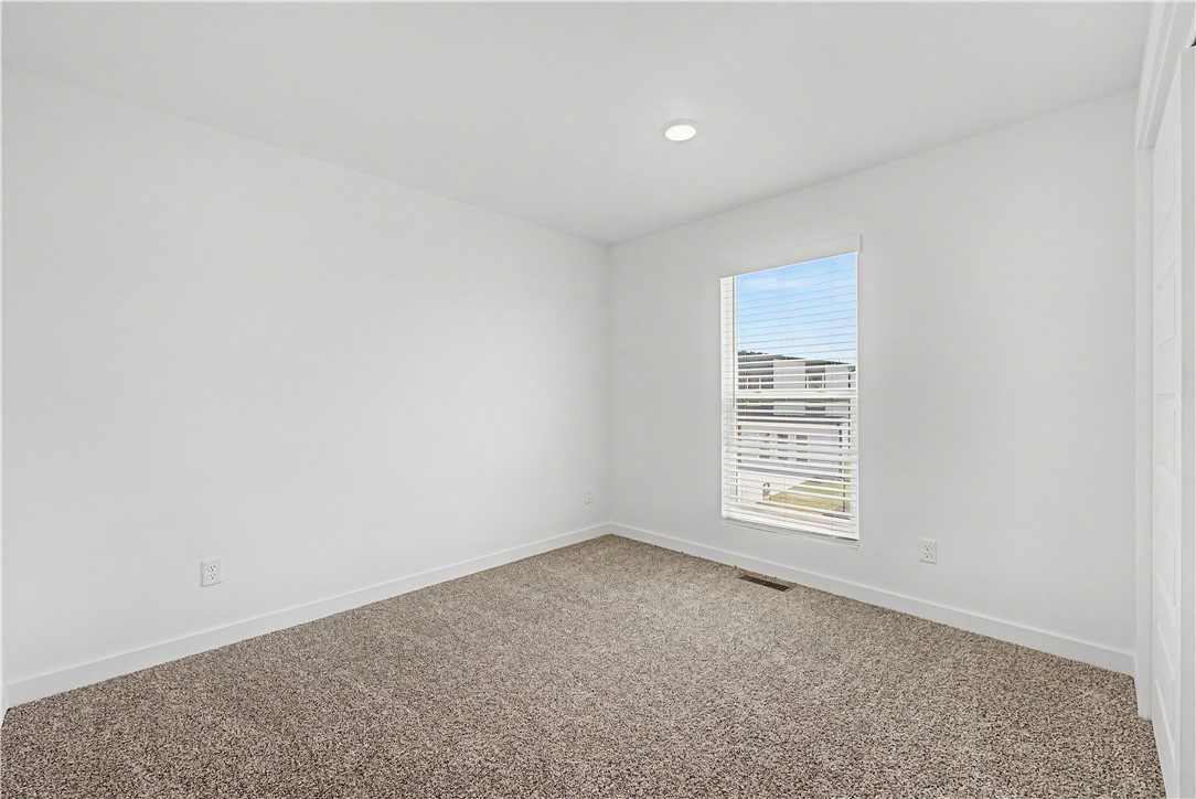 FEATHERSTON WEST SUB PH 1-CENTERTON - Residential