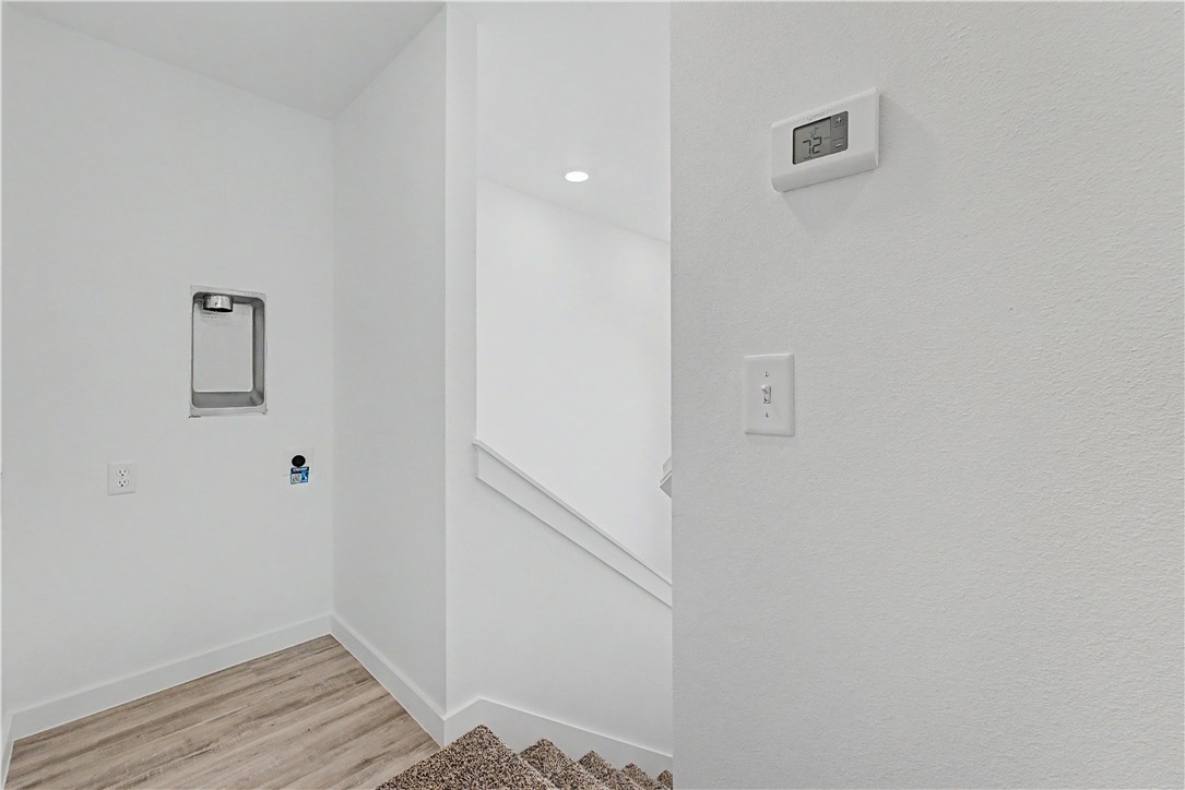 FEATHERSTON WEST SUB PH 1-CENTERTON - Residential