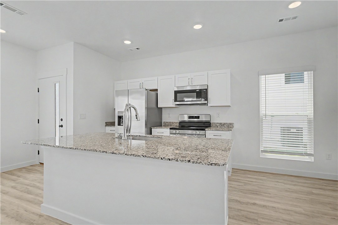 FEATHERSTON WEST SUB PH 1-CENTERTON - Residential