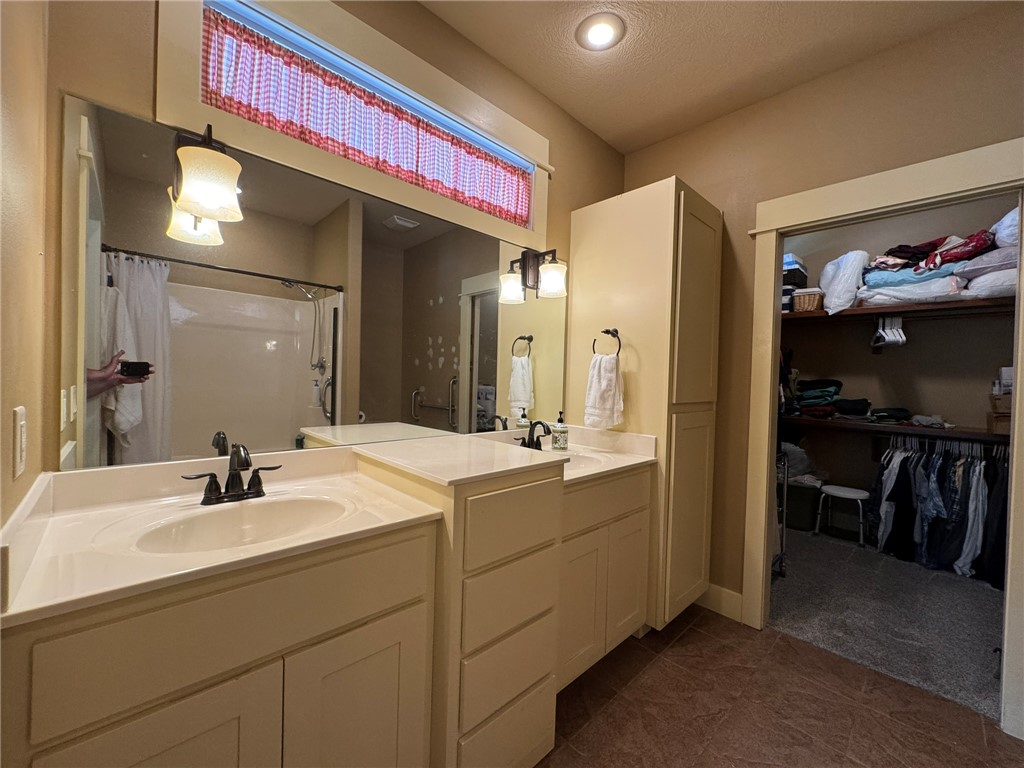 Cobblestone Ridge Ph I - Residential