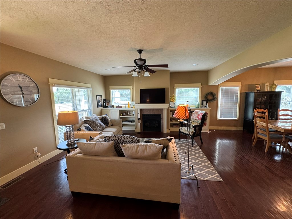 Cobblestone Ridge Ph I - Residential