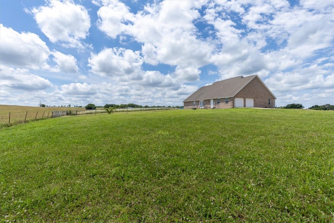15-19-33-RURAL - Residential