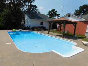 Golden Pond - Residential