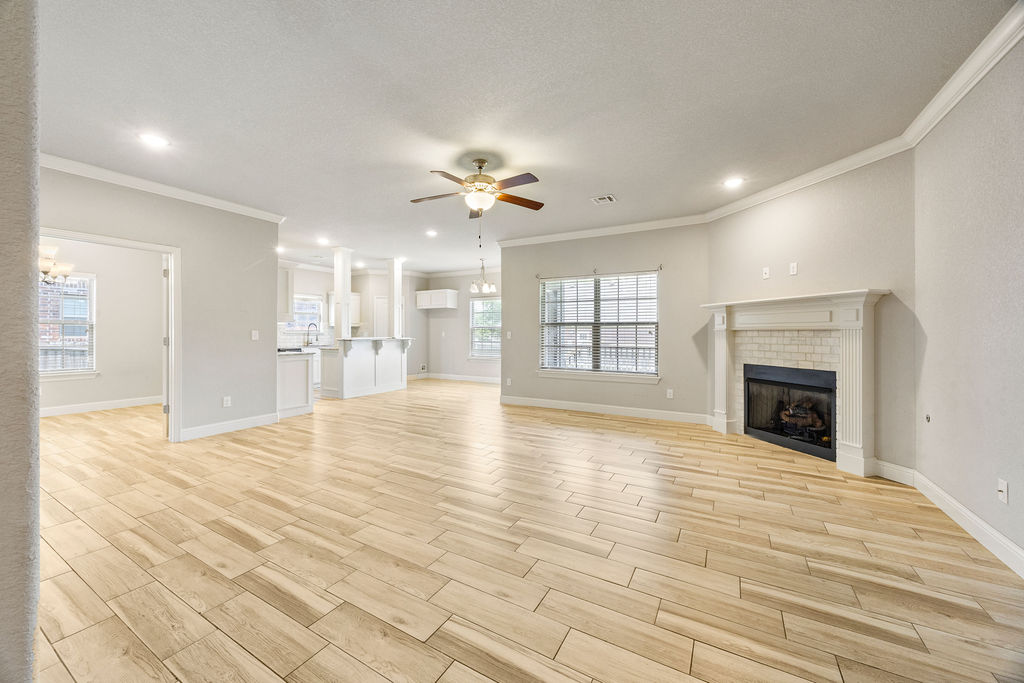 Woodlands, The Ph 1 Siloam Spgs - Residential Lease