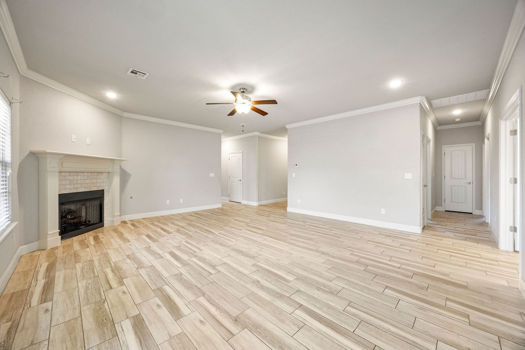 Woodlands, The Ph 1 Siloam Spgs - Residential Lease