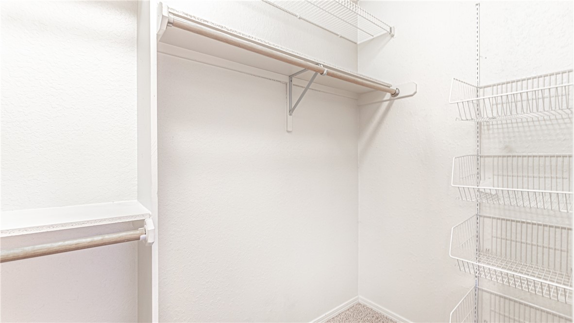 Center Point Park Unit Ii-Lowell - Residential Lease