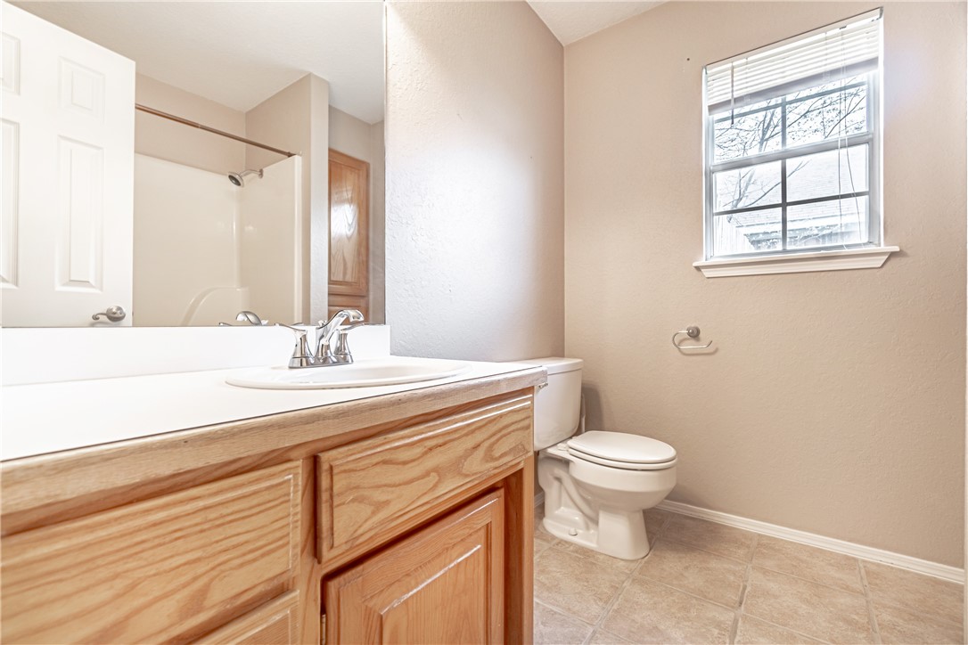 Center Point Park Unit Ii-Lowell - Residential Lease
