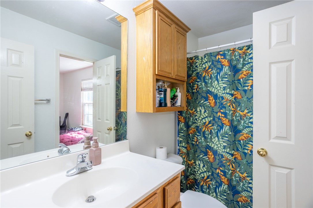 BLUE SPRINGS VILLAGE - Residential