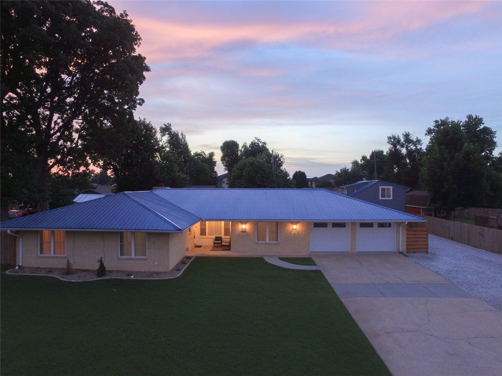 J D Neill Sub Unit 1 Rogers - Residential