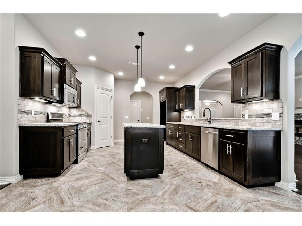 Hickory Hills - Residential