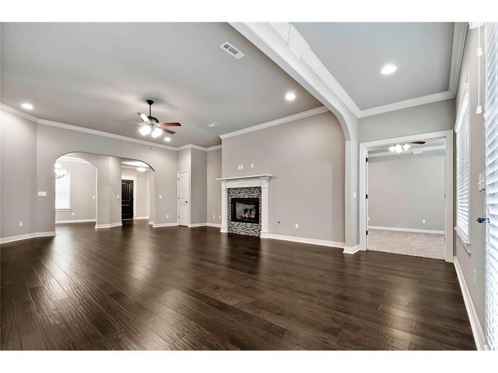Hickory Hills - Residential