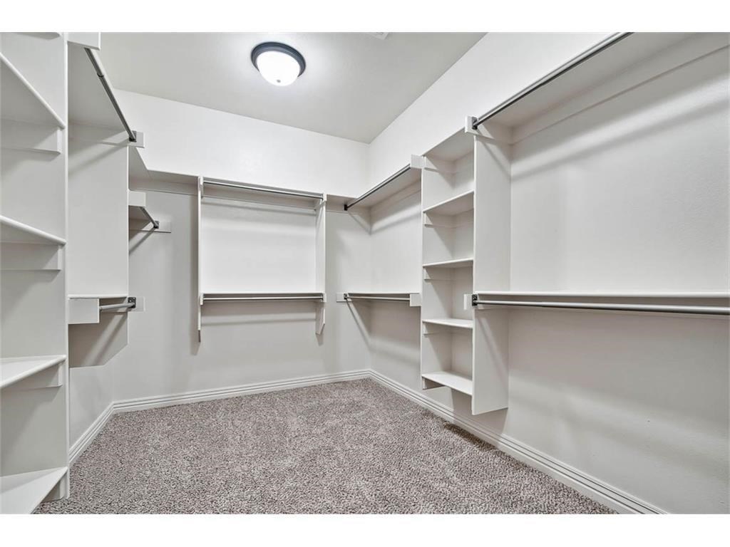 Hickory Hills - Residential