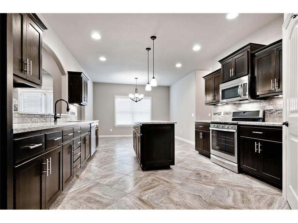 Hickory Hills - Residential