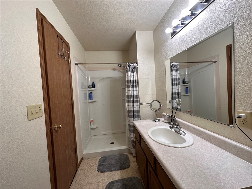Quail Run Ph Iv Siloam Spgs - Residential
