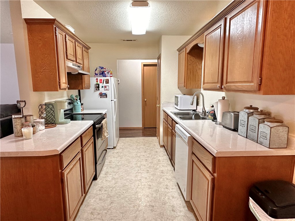 Quail Run Ph Iv Siloam Spgs - Residential