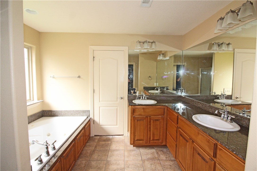 Kensington Hills Centerton - Residential Lease