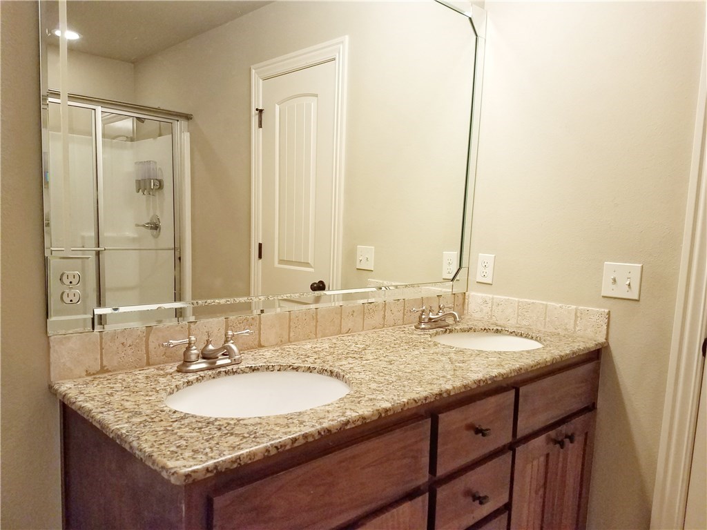 Parkers Place Ph II - Residential Lease