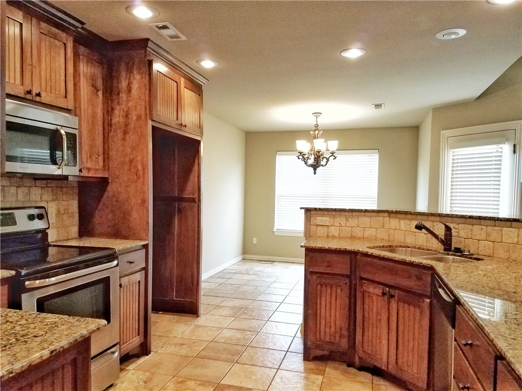 Parkers Place Ph II - Residential Lease