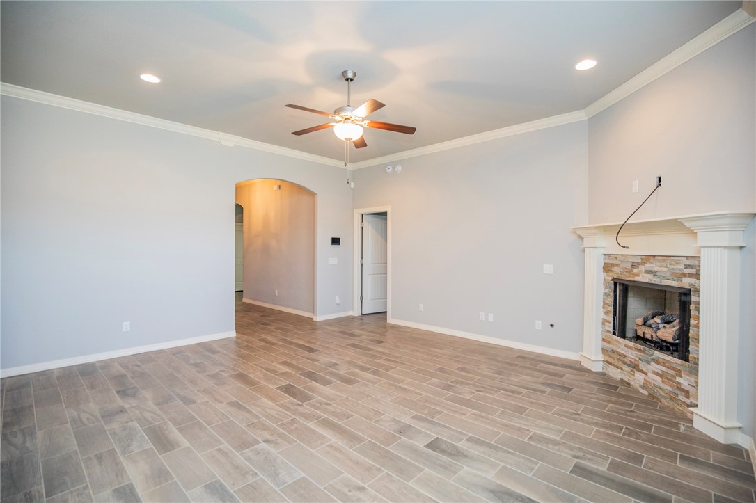 Bellewood Sub Centerton - Residential Lease