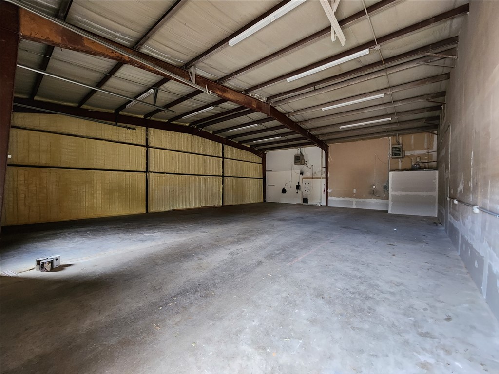 Industrial Park #2 - Commercial Lease