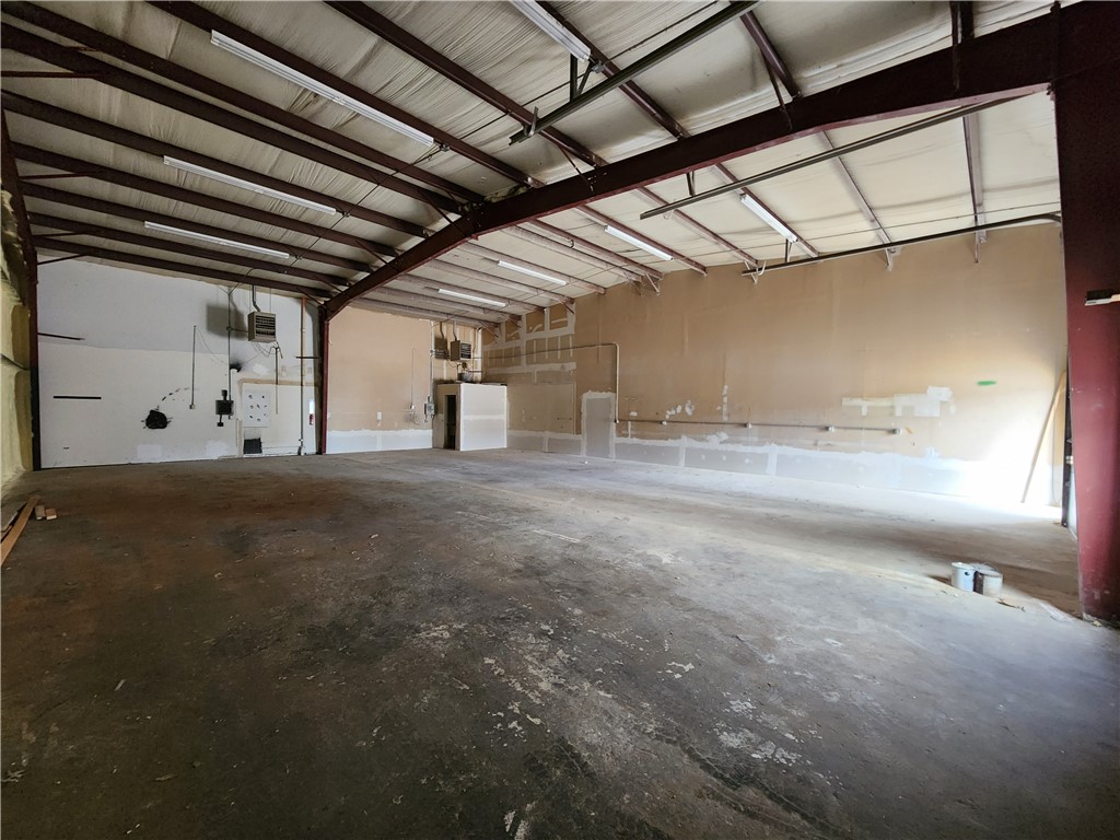 Industrial Park #2 - Commercial Lease