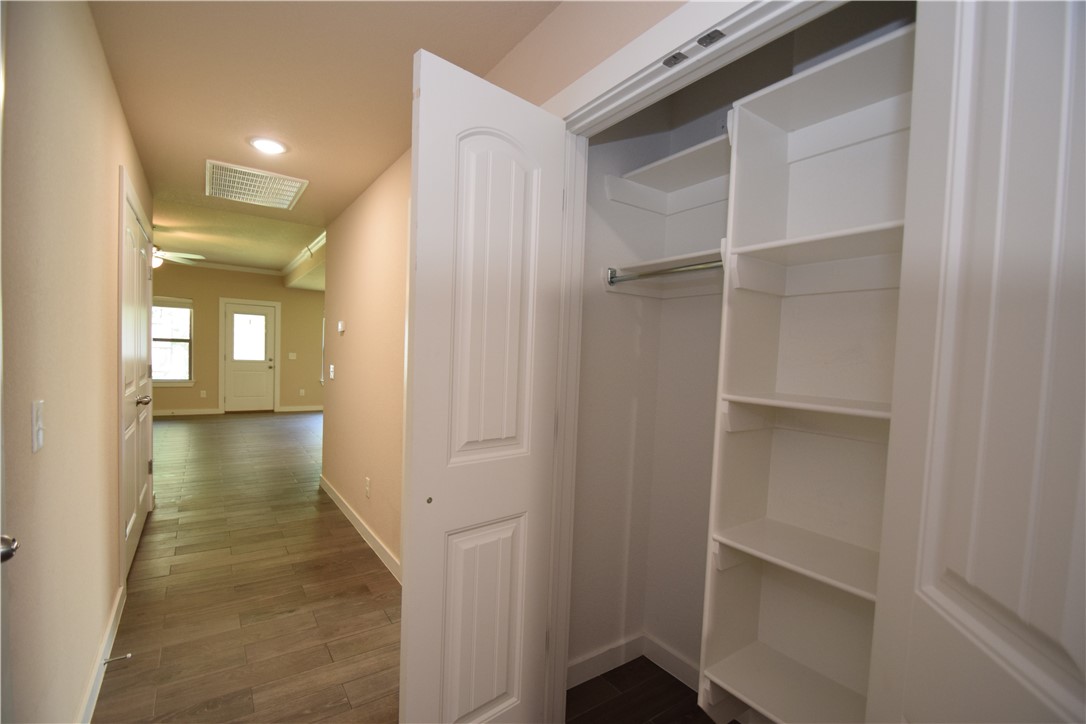 Kimmel Ridge Sub Centerton - Residential Lease