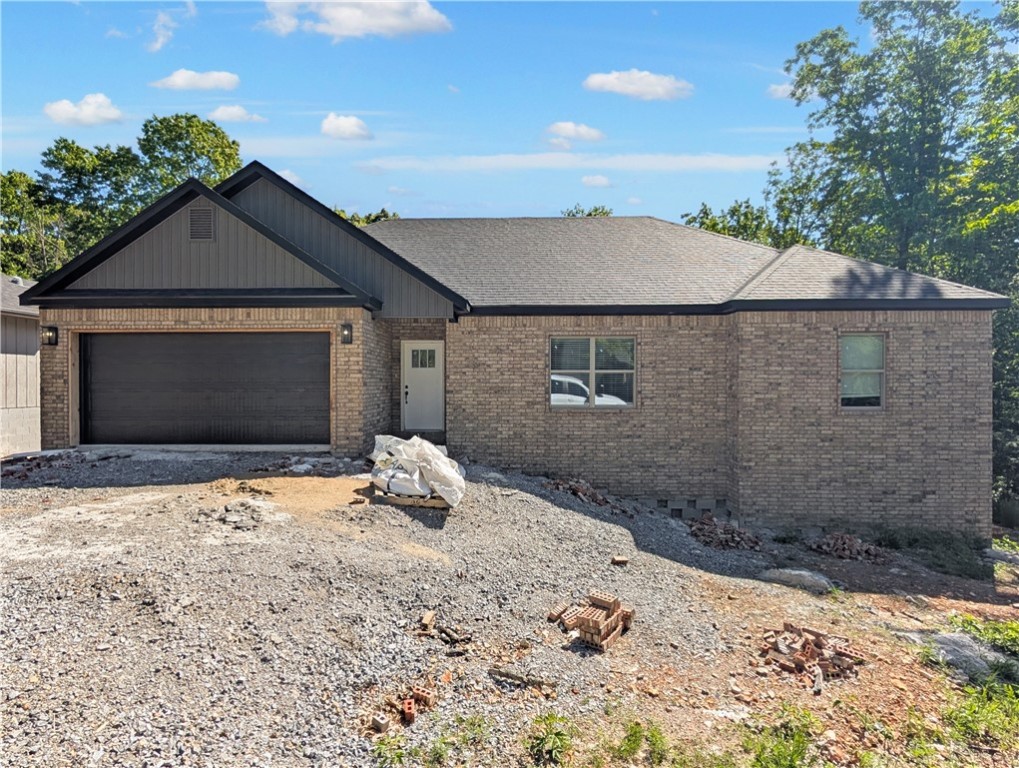 COULTER SUB-BVV - Residential Lease