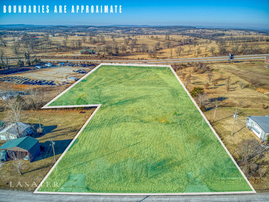 Cody's Corner - Land