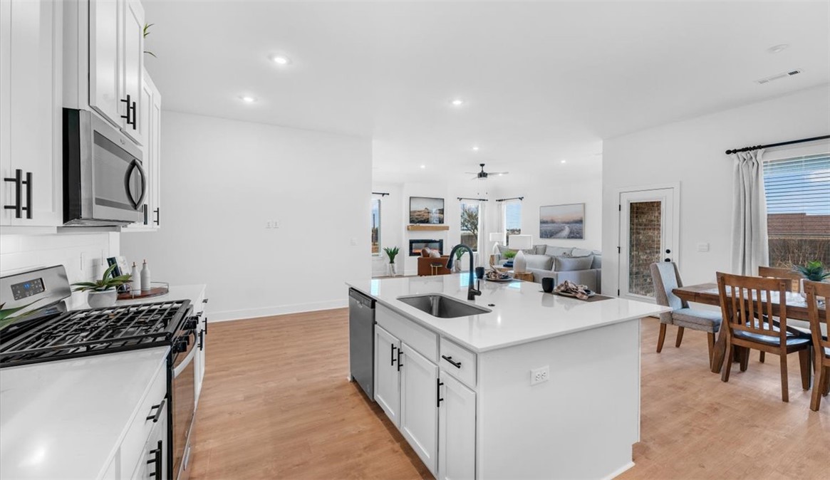 Noah's Landing - Residential