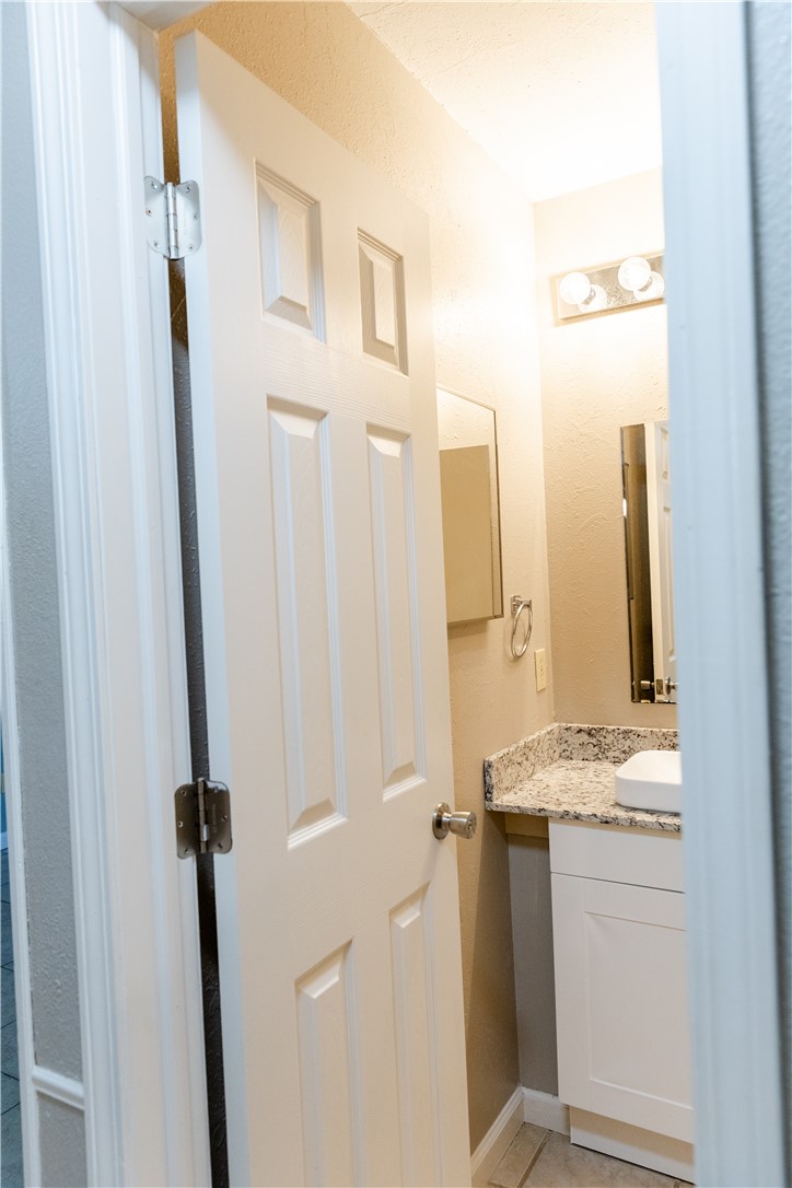 Townhouse Tct 3 A/K/A Drake Court Bvv - Residential