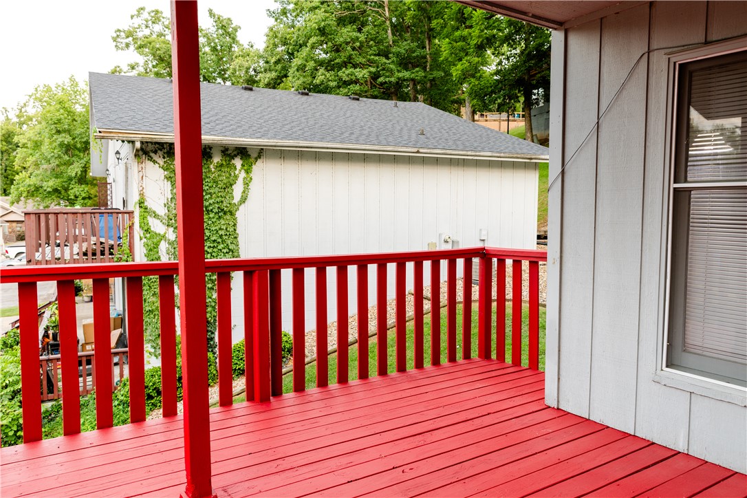 Townhouse Tct 3 A/K/A Drake Court Bvv - Residential