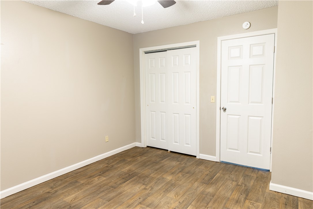 Townhouse Tct 3 A/K/A Drake Court Bvv - Residential