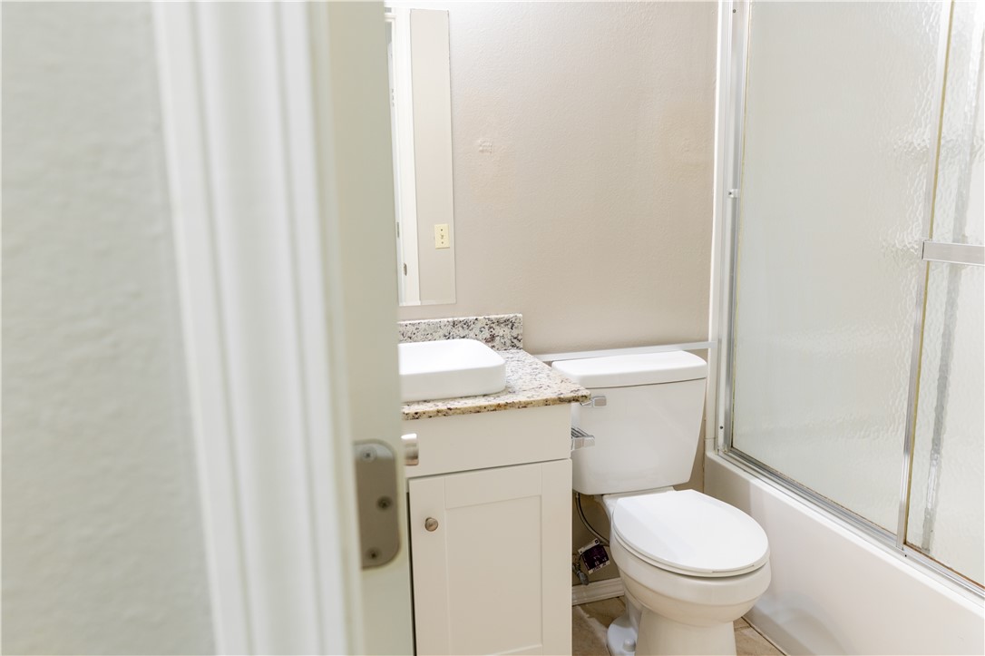 Townhouse Tct 3 A/K/A Drake Court Bvv - Residential
