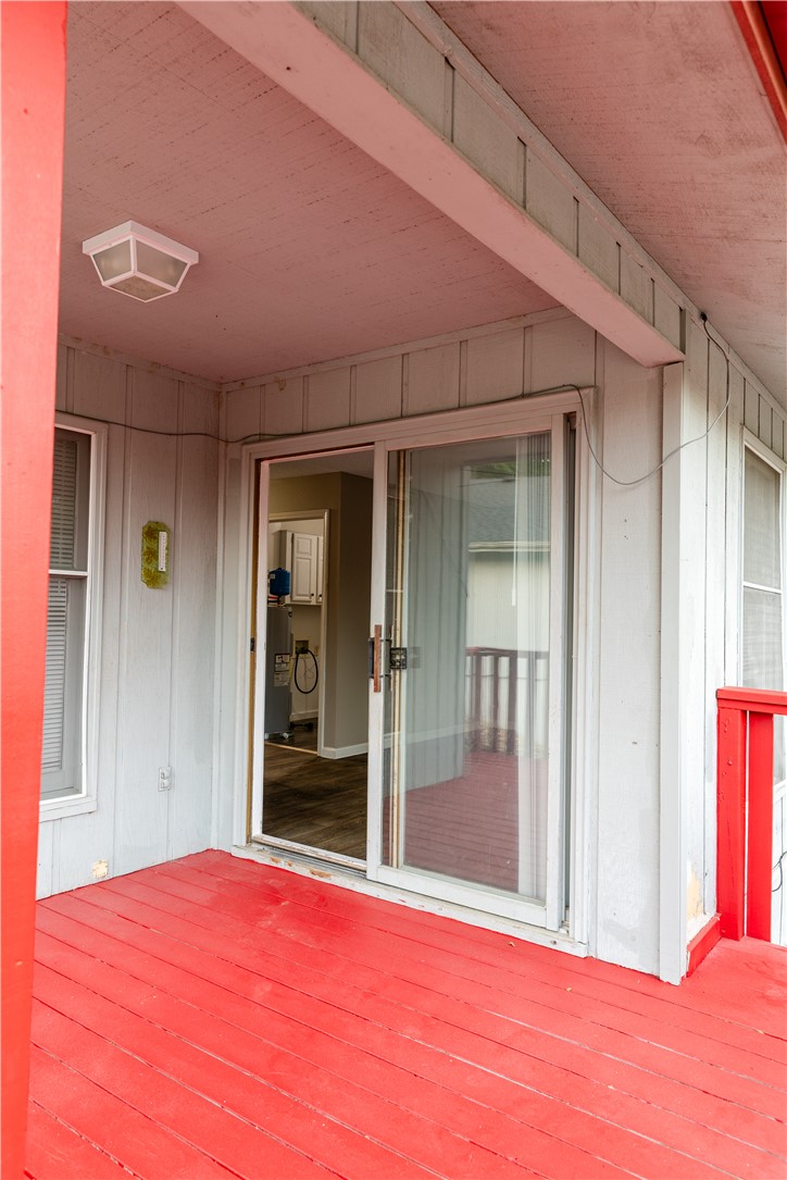 Townhouse Tct 3 A/K/A Drake Court Bvv - Residential