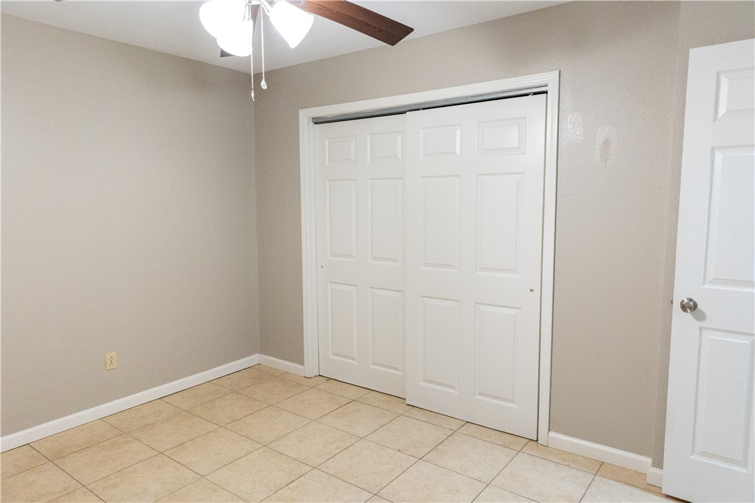 Townhouse Tct 3 A/K/A Drake Court Bvv - Residential