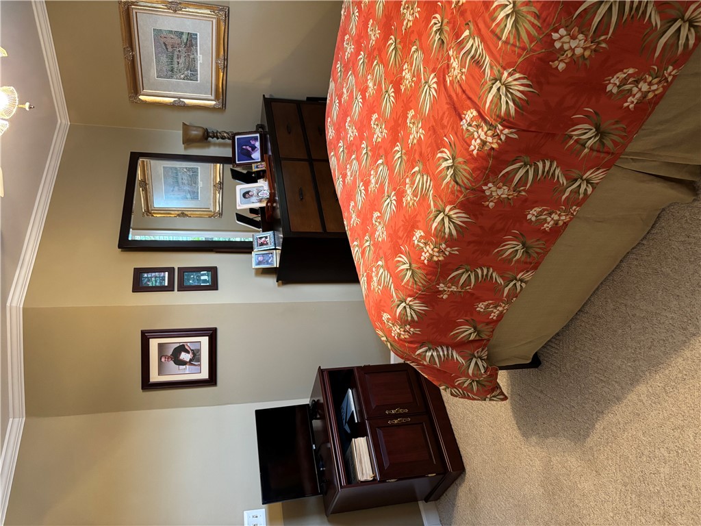 HILLTOP ESTATES - Residential