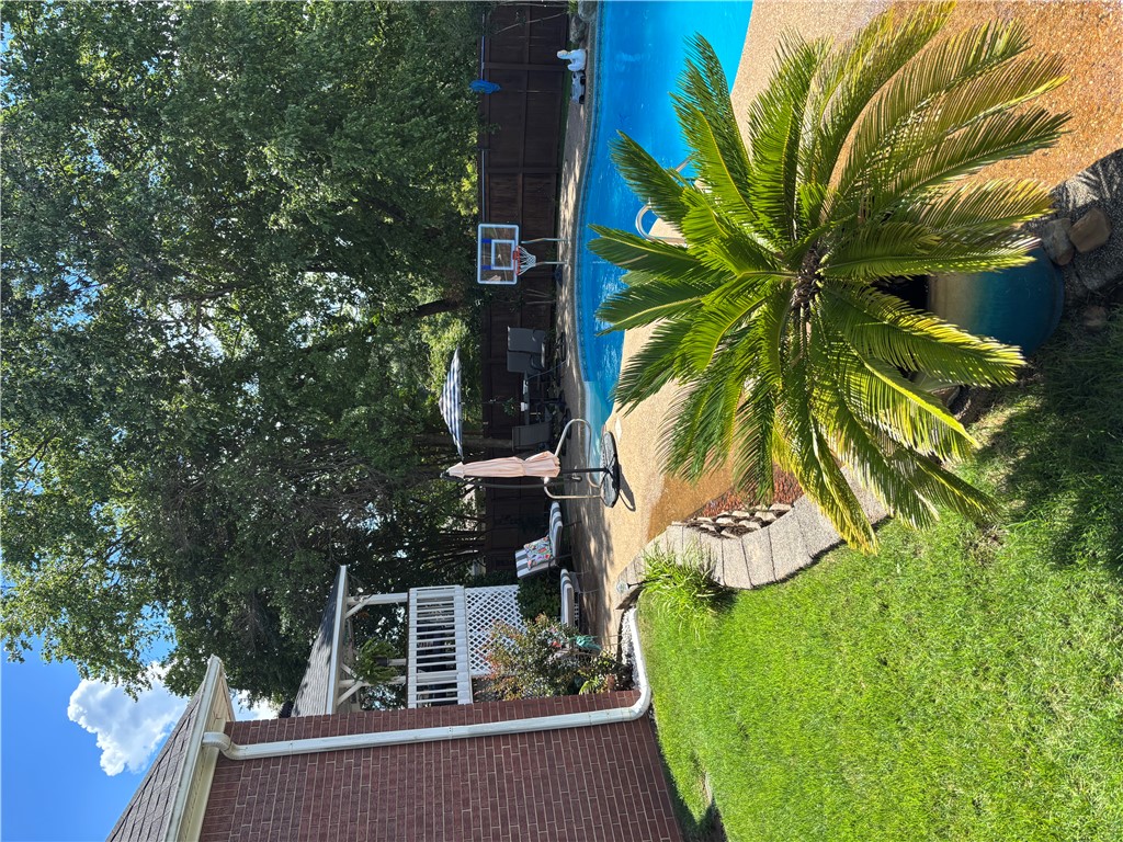 HILLTOP ESTATES - Residential