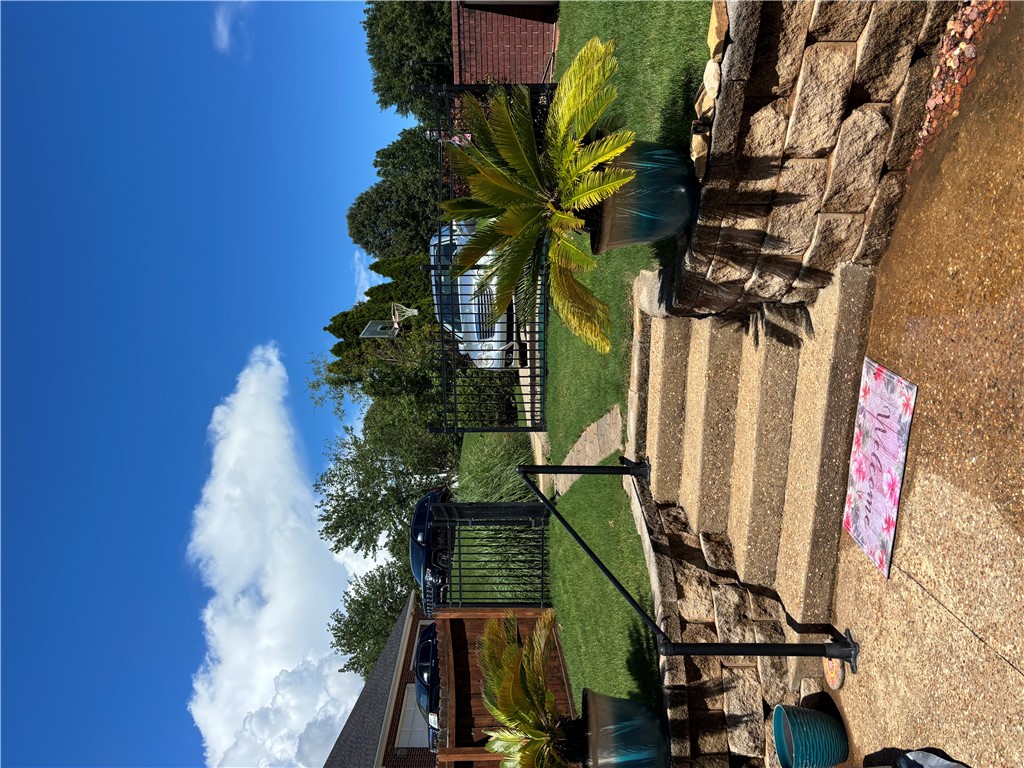 HILLTOP ESTATES - Residential