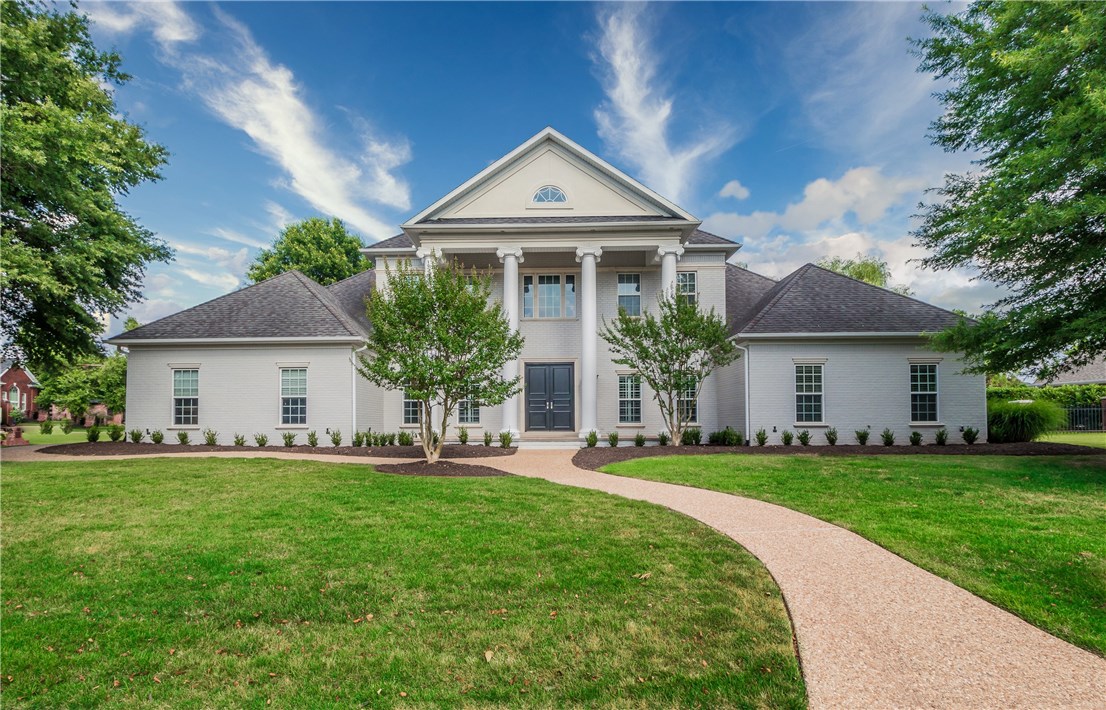 Behind the gates of Pinnacle Country Club, this Classic-style estate of luxury living comes together through symmetry and style. Located on a corner DOUBLE LOT the flat oversized yard is lined with lush landscaping to ensure privacy. This 4,956 sq ft home has been completely updated to include gracious 1st floor master suite with marble bathroom, Dining Room, Study, breakfast space, butler’s pantry, paneled walls, custom light fixtures, hardwood and marble flooring, plantation shutters and one a kind millwork throughout every light-filled room. Upstairs enjoy 4 bedrooms (1 could be a bonus room) with 2 full bathrooms. This property is perfect for entertaining!