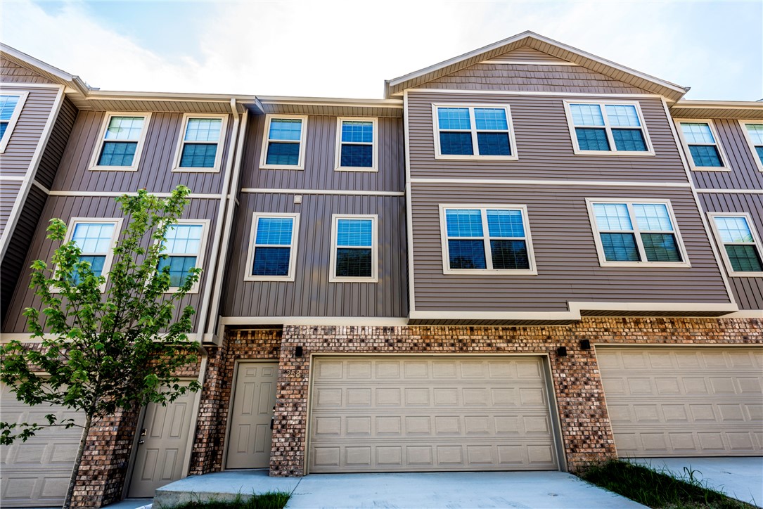MLS DATA ONLY - Lease Renewal