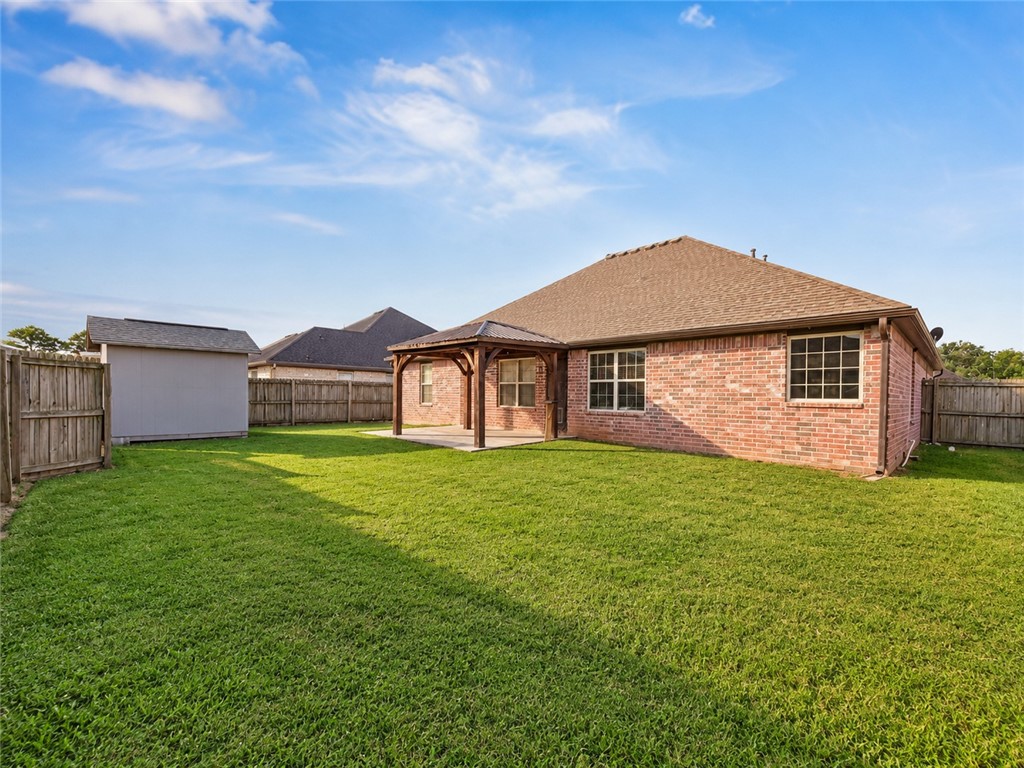 Dixieland Crossing - Residential Lease