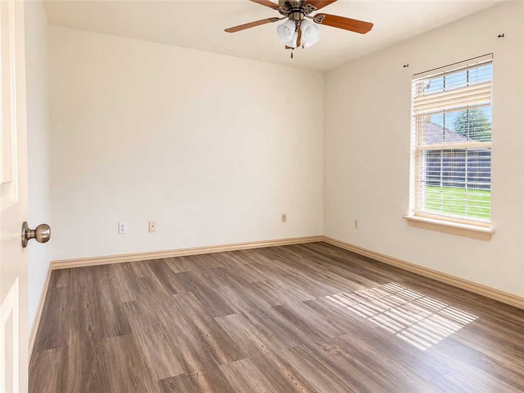 Dixieland Crossing - Residential Lease